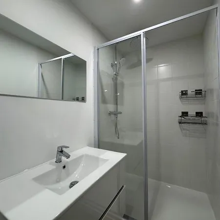 شقة Rue De La Paix Rdj - Calme Avec Terrasse Proche Thermes فيشي